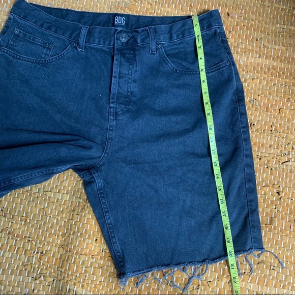 BDG Urban Outfitters Men’s Black Jean Cut Off Shorts SZ 38 - Picture 9 of 12